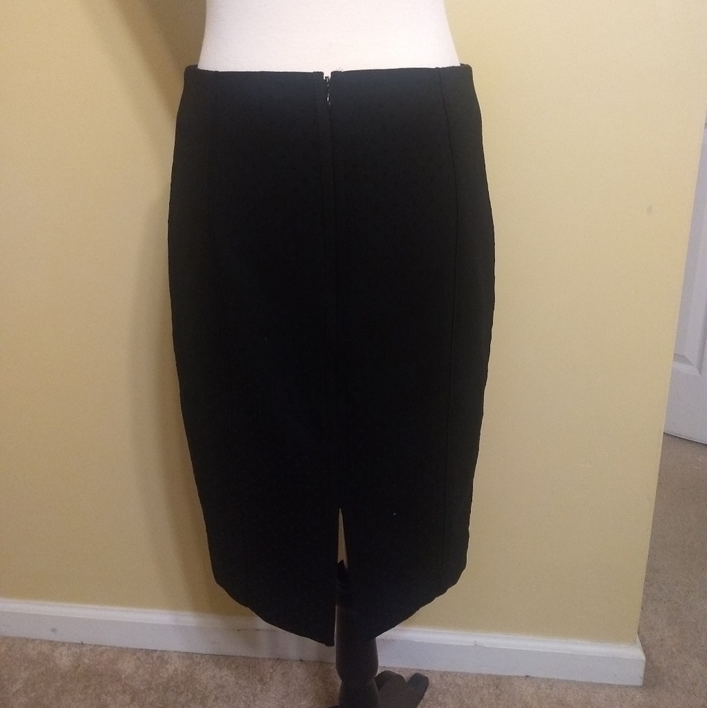 White House Black market pencil skirt sz 6 euc *M - Picture 3 of 5
